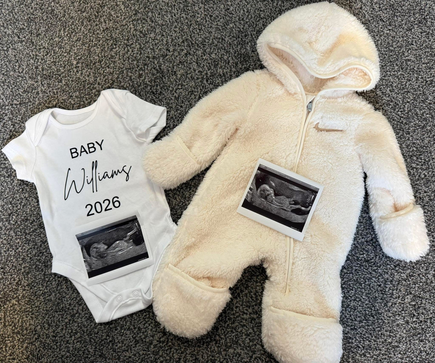Baby announcement vest